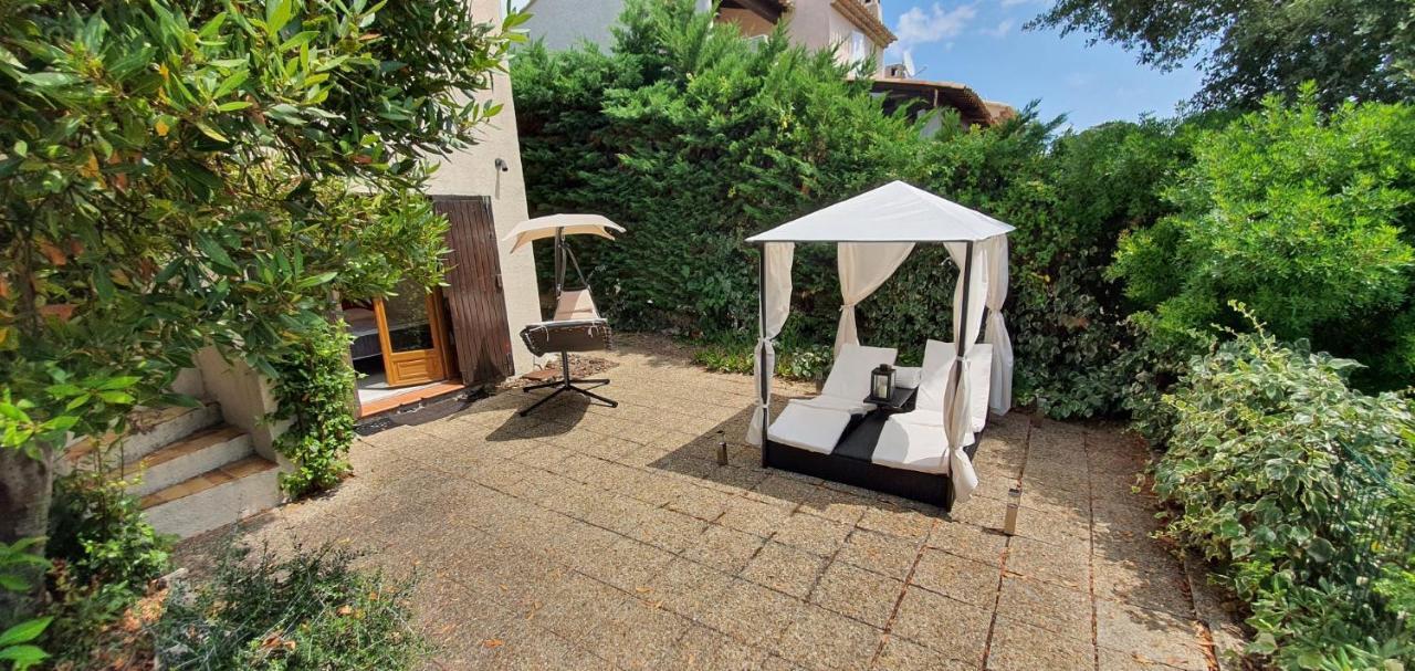 Saint Raphael - Appartement Dans Villa Au Calme A Valescure Y- Prix Inchanges Екстер'єр фото