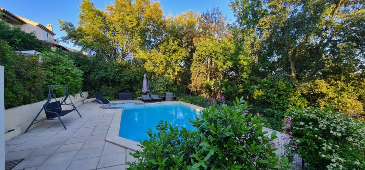 Saint Raphael - Appartement Dans Villa Au Calme A Valescure Y- Prix Inchanges Екстер'єр фото